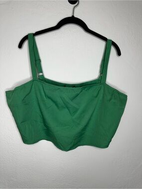 Missguided Green Cropped Tank with Adjustable Straps